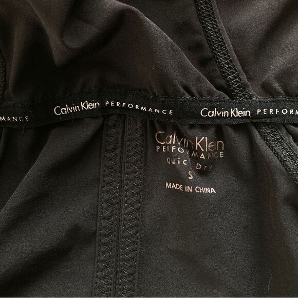 Calvin Klein Performance Jacket* - Picture 9 of 14